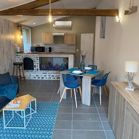 Les 4 seasons, agréable gîte avec terrasse et jardin La Croix Bigot Exterior foto